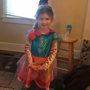 Meet your Posher, Debra